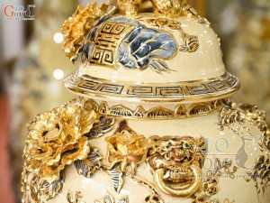 Đôi chóe men hoàng tộc đắp nổi Công Đào Phú Quý vẽ vàng 24k, 30L