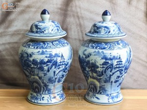 Đôi chóe men lam cổ vẽ cảnh Sơn Thủy, cao 30cm