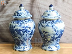 Đôi chóe men lam cổ vẽ cảnh Sơn Thủy, cao 30cm