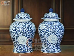 Đôi chóe men lam cổ vẽ hoa dây nền băng, 15L