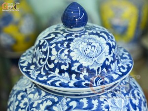 Đôi chóe men lam cổ vẽ hoa dây nền băng, 15L