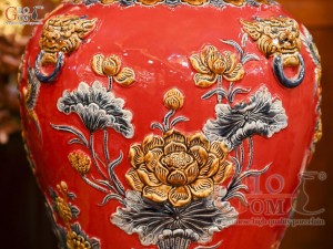 Đôi chóe men màu đắp nổi Công Đào Tài Lộc nền đỏ, 50L