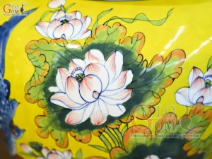 Đôi chóe men màu vẽ Chép Sen Tài Lộc, 30L