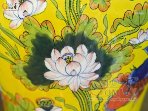 Đôi chóe men màu vẽ Chép Sen Tài Lộc, 30L