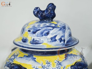 Đôi chóe men màu vẽ Đức Phúc tràm cổ nền vàng, 30L