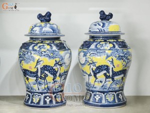 Đôi chóe men màu vẽ Tùng Lộc tràm cổ nền vàng, 30L