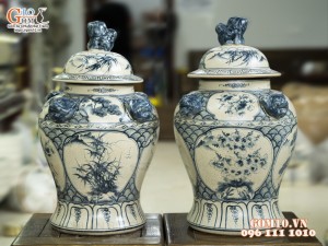 Đôi chóe men rạn cổ họa tiết Tứ Cảnh, 7L