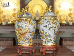 Đôi chóe men rạn đắp nổi Công Đào Phú Quý dát vàng 24k, 50L