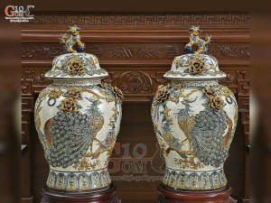 Đôi chóe men rạn đắp nổi Công Đào Phú Quý kênh, 25L