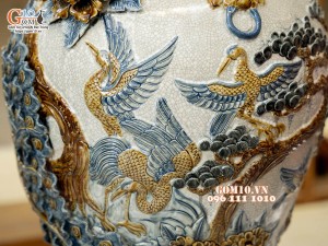 Đôi chóe men rạn đắp nổi Công Đào Phú Quý kênh, 50L