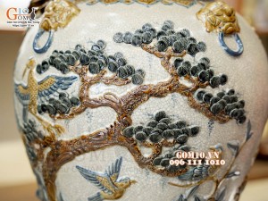 Đôi chóe men rạn đắp nổi Công Đào Phú Quý kênh, 50L