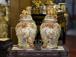 Đôi chóe men rạn đắp nổi Công Đào Phú Quý vân mây vẽ vàng 24k, 30L