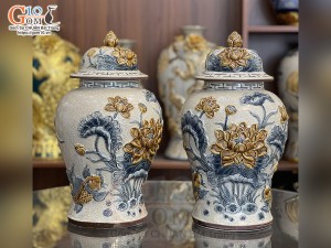 Đôi chóe men rạn đắp nổi hoa Sen cao cấp, 20L