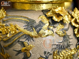 Đôi chóe men rạn đắp nổi kênh Công Đào Phú Quý dát vàng 24k, 40L