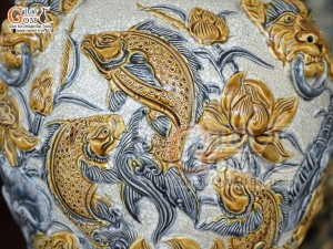 Đôi chóe men rạn đắp nổi Sen Cát Tường, 30L