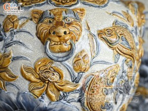 Đôi chóe men rạn đắp nổi Sen Cát Tường, 30L