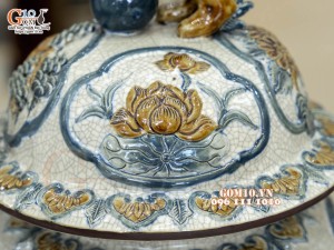 Đôi chóe men rạn đắp nổi tứ cảnh bốn mùa kênh, 30L