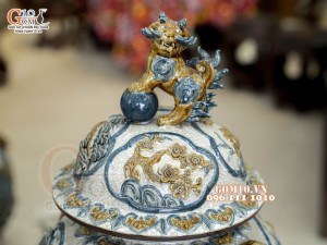 Đôi chóe men rạn đắp nổi tứ cảnh bốn mùa kênh, 30L