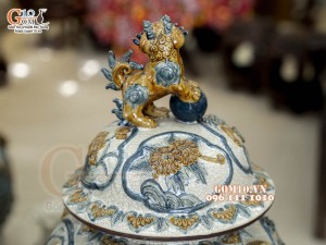 Đôi chóe men rạn đắp nổi tứ cảnh bốn mùa kênh, 30L