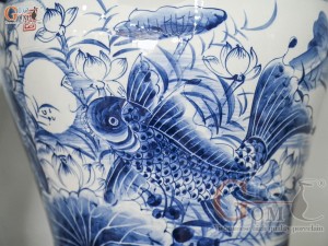 Đôi chóe men trắng vẽ Chép Sen tràm cổ, 30L