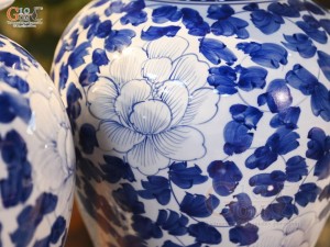 Đôi chóe men trắng vẽ hoa Phù Dung, 20L