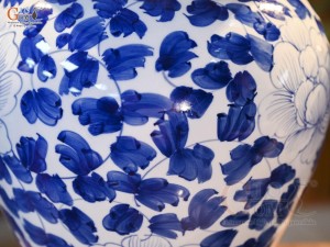 Đôi chóe men trắng vẽ hoa Phù Dung, 20L