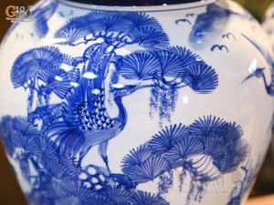 Đôi chóe men trắng vẽ Tùng Hạc Trường Xuân, 20L