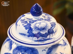 Đôi chóe men trắng vẽ Tùng Hạc Trường Xuân, 20L