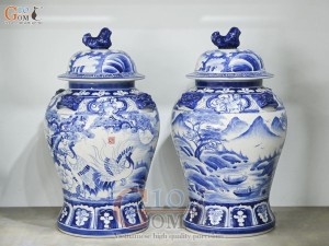 Đôi chóe men trắng vẽ Tùng Hạc xanh lam, 30L