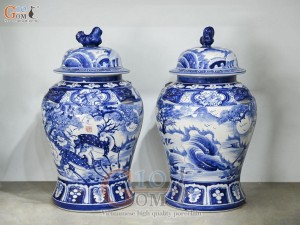 Đôi chóe men trắng vẽ Tùng Lộc xanh lam, 30L