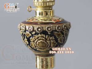 Đôi đèn dầu Chân Đồng Khắc Phù Dung Nổi Cao 25cm