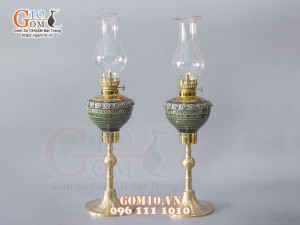 Đôi đèn dầu chân đồng tiện ganh Cao 25cm ( Chưa bóng )