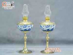 Đôi đèn dầu bát to men lam cổ vẽ Sen Tài Lộc, 24cm