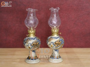 Đôi đèn dầu dáng tròn men hoàng tộc đắp nổi Rồng Như Ý, cao 16cm