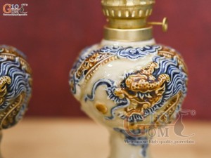 Đôi đèn dầu dáng tròn men hoàng tộc đắp nổi Rồng Như Ý, cao 16cm