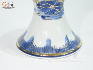 Đôi đèn dầu dáng vuông men lam cổ vẽ Sen Tài Lộc, vẽ vàng 24k, cao 18cm