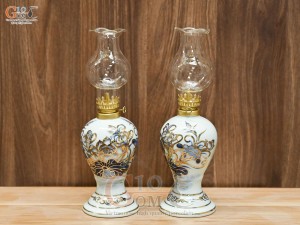 Đôi đèn dầu dáng xoài men lam vẽ Sen Đại Cát, vẽ vàng 24k cao 18cm