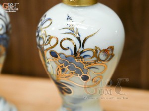 Đôi đèn dầu dáng xoài men lam vẽ Sen Đại Cát, vẽ vàng 24k cao 18cm