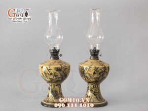 Đôi đèn dầu men cổ vẽ Hoa Sen, cao 20cm