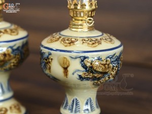 Đôi đèn dầu men hoàng tộc đắp nổi Rồng Phượng, cao 19cm
