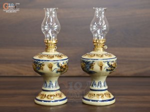 Đôi đèn dầu men hoàng tộc đắp nổi Sen, cao 19cm