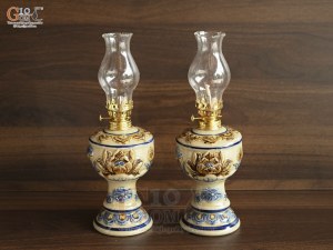 Đôi đèn dầu men hoàng tộc đắp nổi Sen, cao 16cm