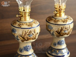 Đôi đèn dầu men hoàng tộc đắp nổi Sen, cao 16cm