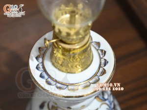 Đôi đèn dầu men lam cổ Sen Cát Tường, vẽ vàng 24k, cao 20cm