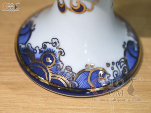 Đôi đèn dầu men lam họa tiết Rồng vẽ vàng 24k, cao 28cm(Cả bóng)