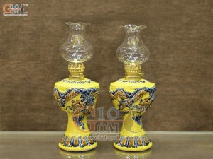 Đôi đèn dầu men màu đắp nổi Rồng Như Ý nền vàng, cao 18cm