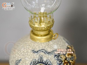 Đôi đèn dầu men rạn đắp nổi Rồng Phú Quý, cao 18cm