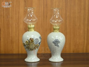 Đôi đèn dầu men rạn nổi thọ đào, cao 18cm