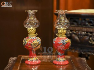 Đôi đèn dầu tròn men màu đắp nổi Rồng Như Ý nền đỏ, cao 21cm