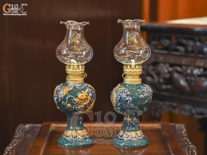 Đôi đèn dầu tròn men màu đắp nổi Rồng Như Ý nền xanh lục bảo, cao 16cm